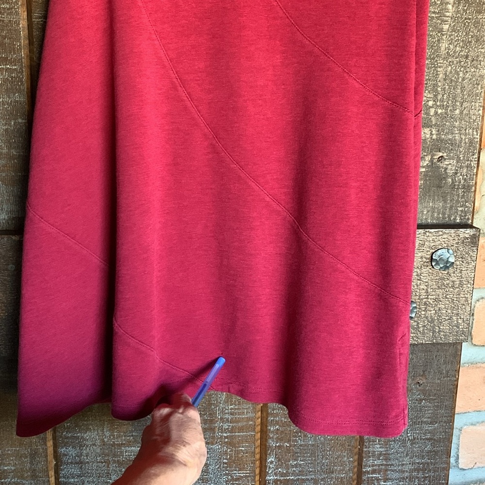 Horny Toad wine colored skirt size small - Picture 13 of 15